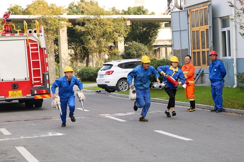 1577428163588118 Fire Fighting Competition