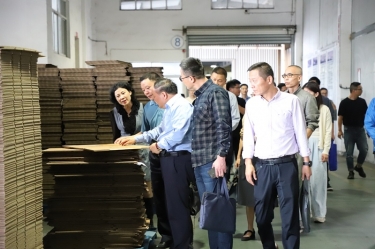 Ϊ ̡ | ƽпݰװɫװֳƽٿ