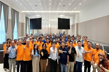 깲  | QQPKֽҵȫӹ˾QQPKعɣ޹˾ڶԱἰʢʢ