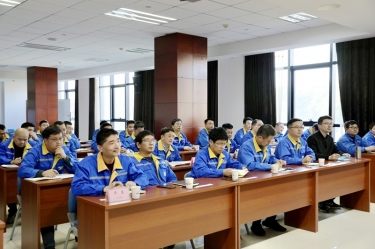 չֲ߷緶  | װ͵ڶSMEDлPK